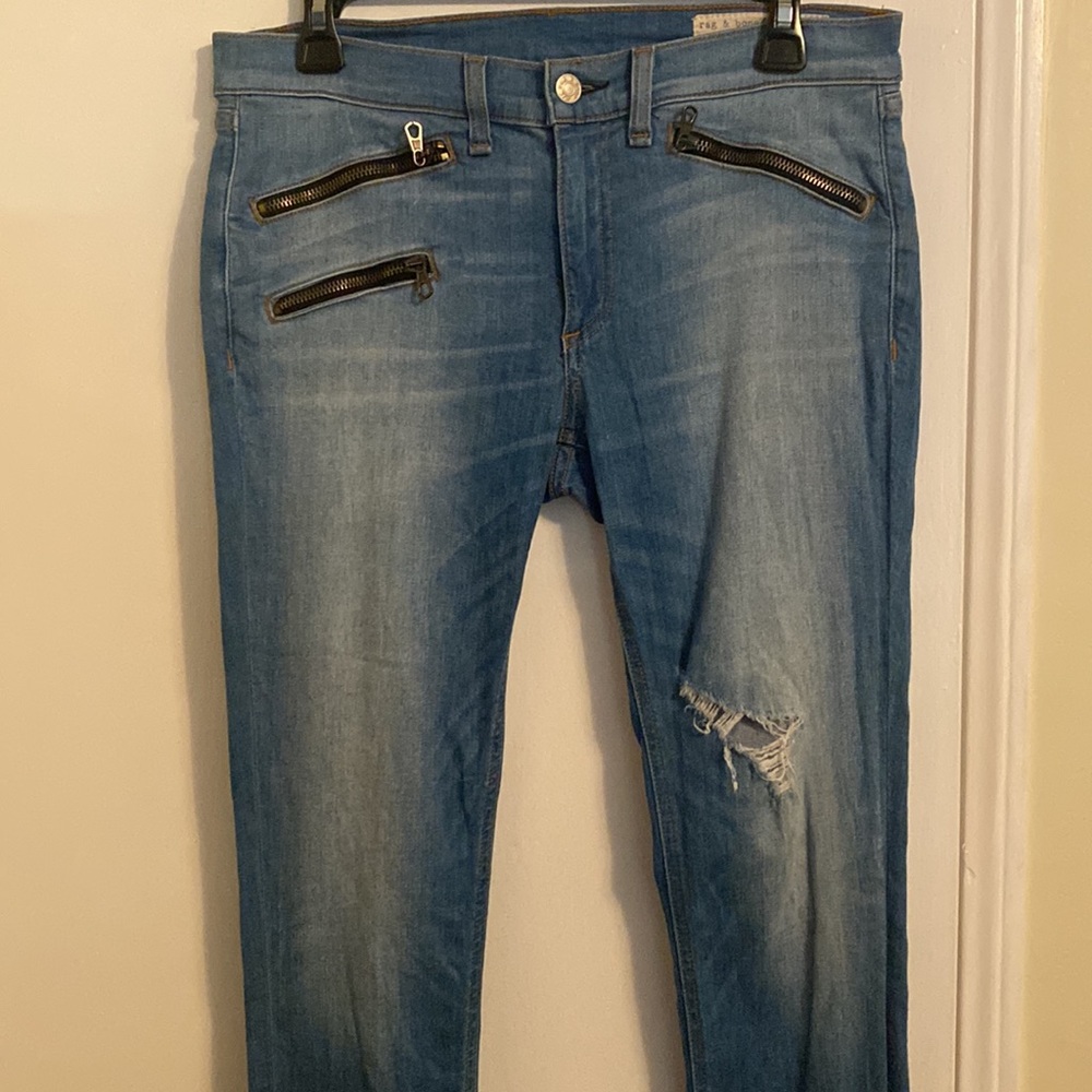 Rag & Bone/JEAN
RBW 23 Kilbowie Distressed Zip Skinny Jeans - Picture 4 of 9